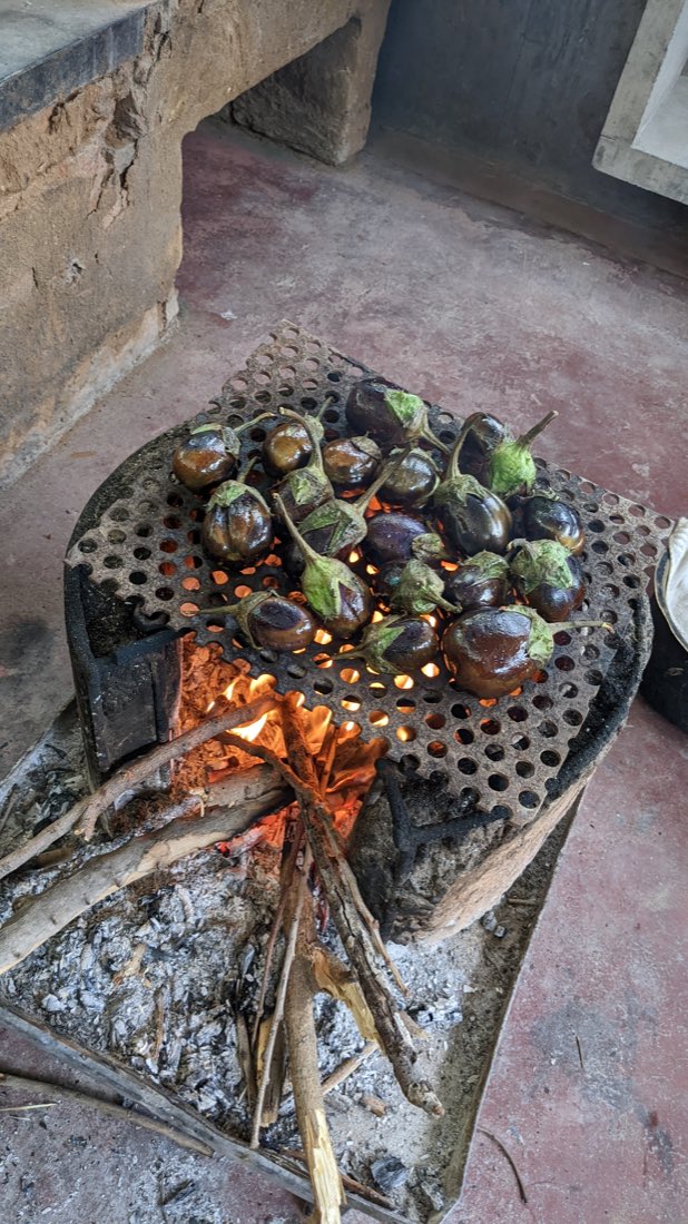 Cooking class around the chulha